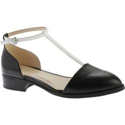 nine west t strap flats