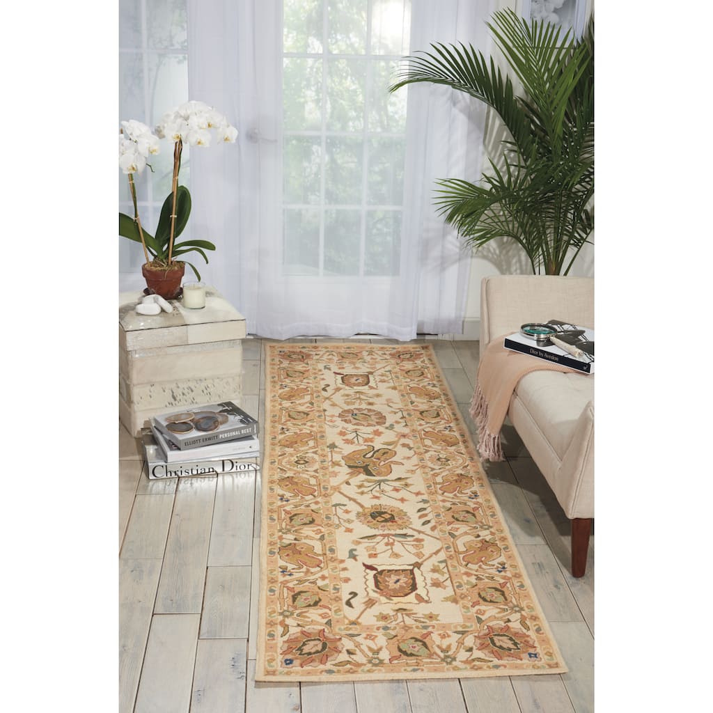 Nourison 16th Century Beige Area Rug (2'6 x 8') - 2'6" x 8' Runner