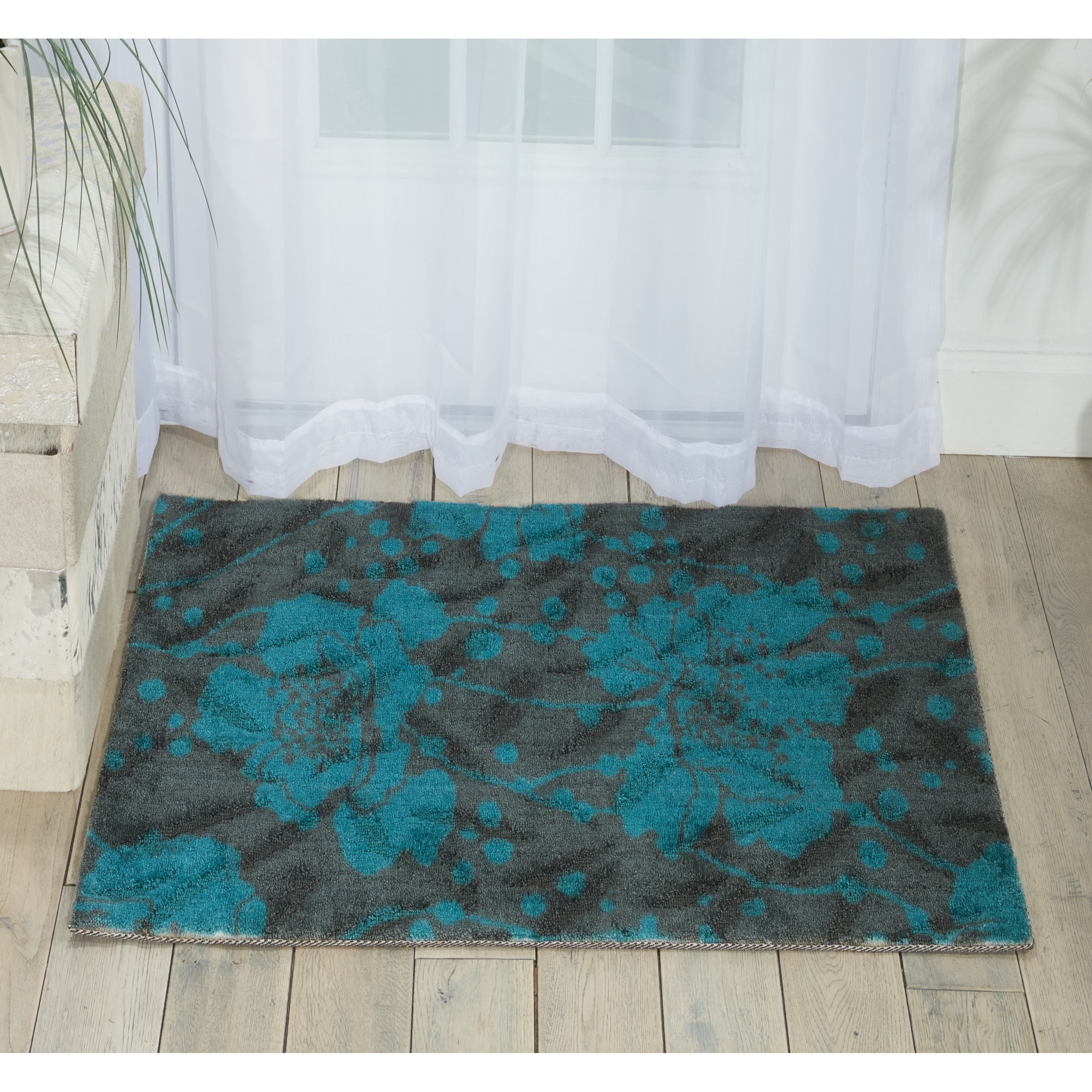 Nourison Luxor Grey Area Rug (2' x 3'4) - 2' x 3' 4"