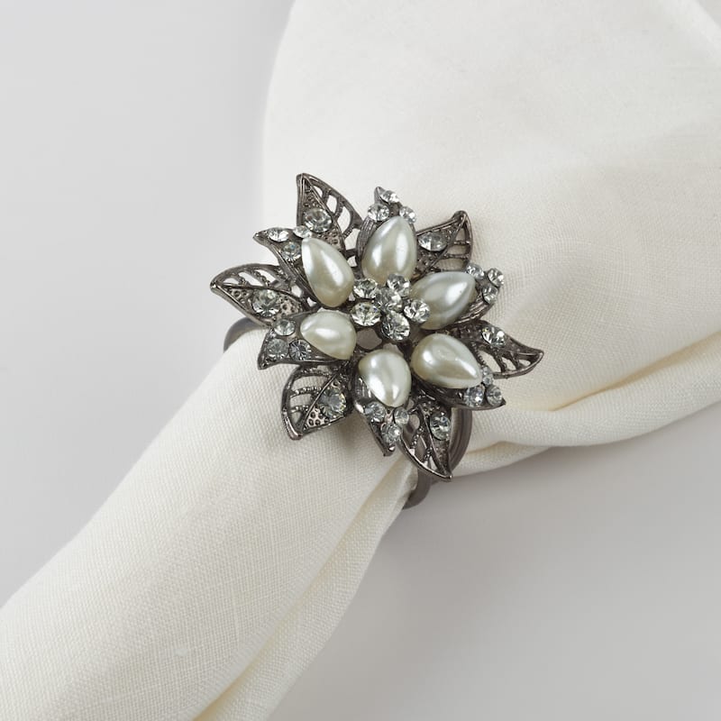 Bejeweled Flower Design Napkin Ring (Set of 4)