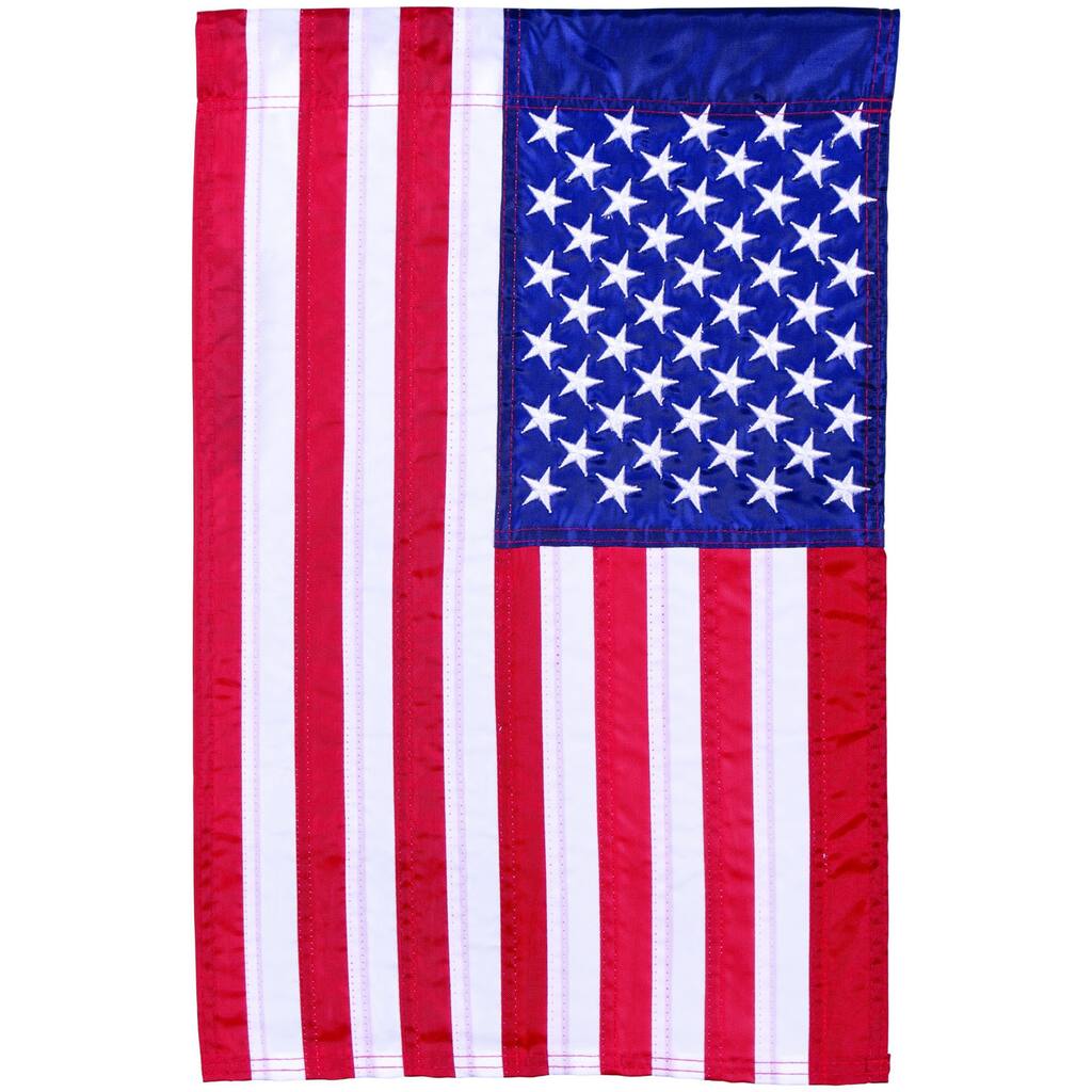 Carson Home Accents 'Traditional American Flag' (12 x 18) Garden Flag
