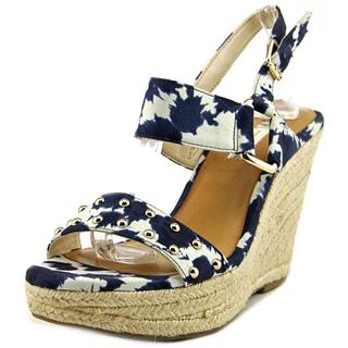 Born Concept Women's Chichi Whites Sandals - 14240906 - Overstock.com ...