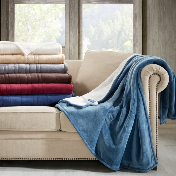 Woolrich Heated Plush to Berber Throw - 60x70"