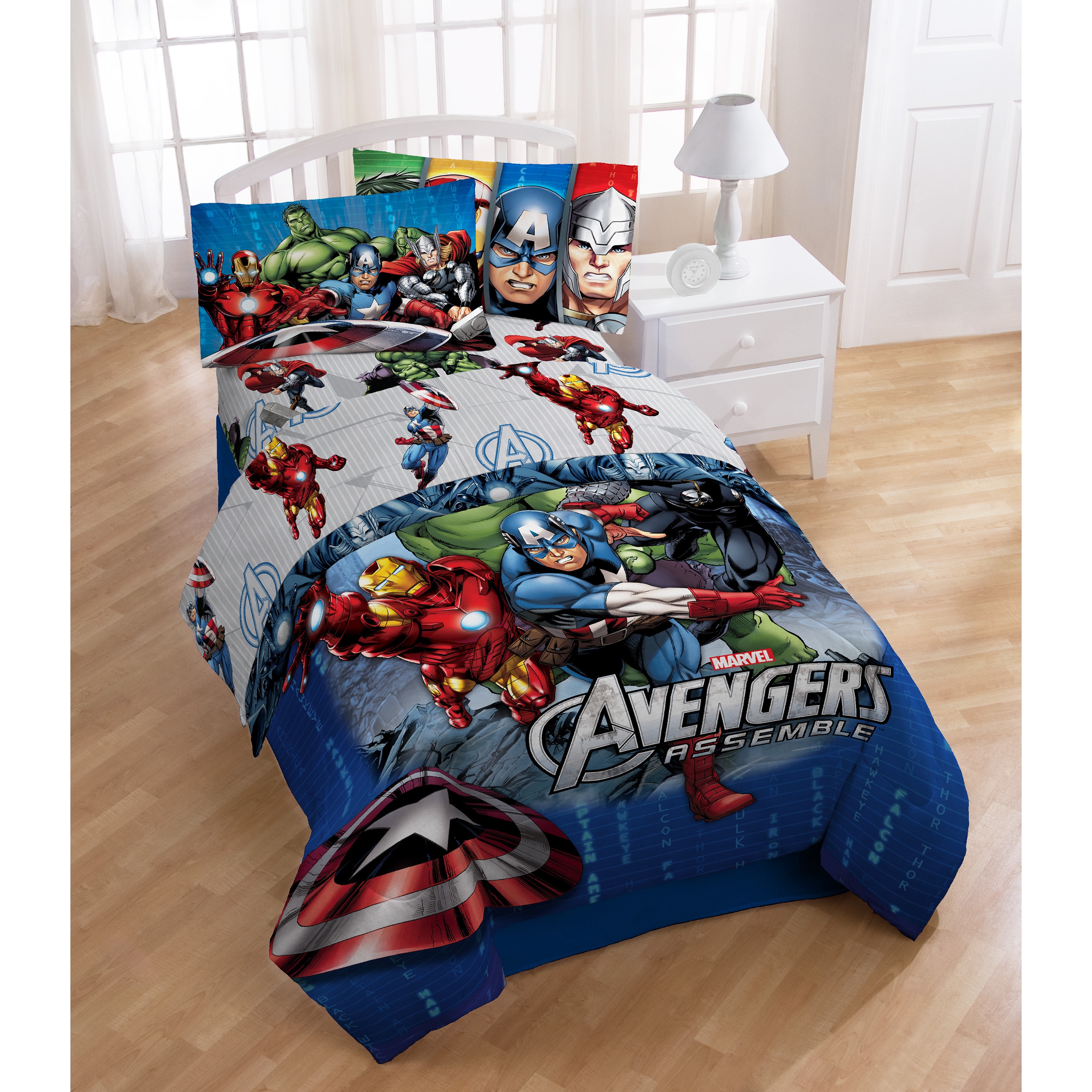 Twin 4-piece Bed in a Bag Set Marvel Avengers 'Halo' Kids Bed Kit ...