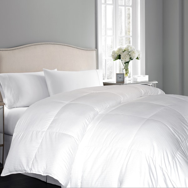 Shop Hotel Grand Oversized 600 Thread Count White Goose Down Comforter