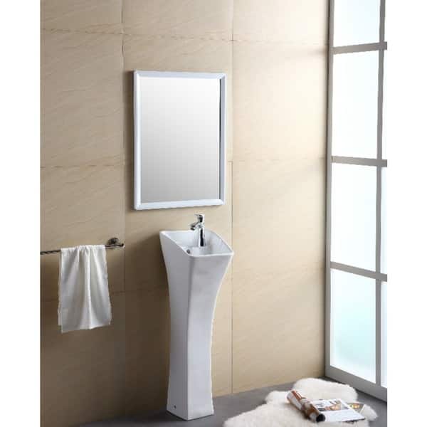 Windfield White Vitreous China Pedestal Sink