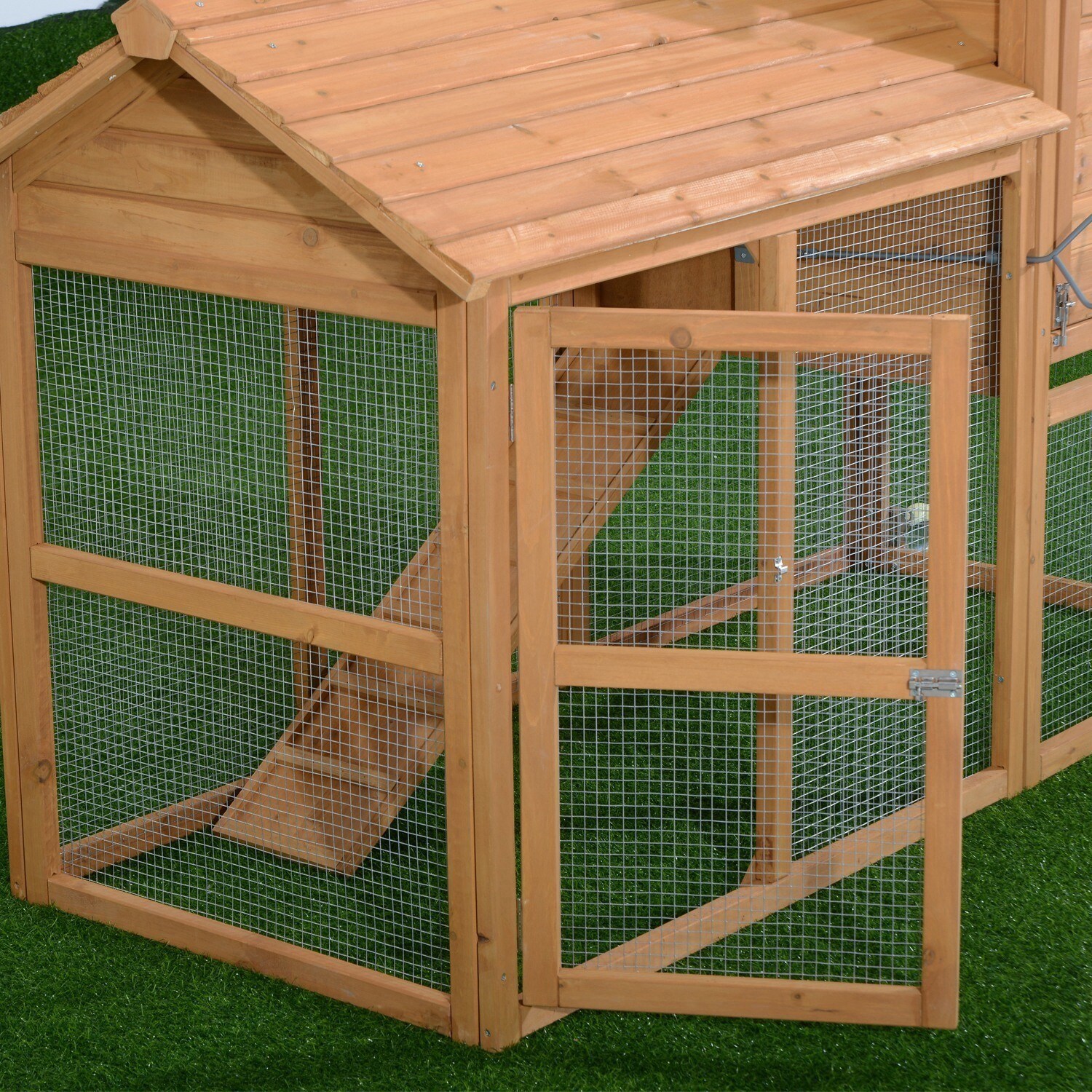 Free Chicken Coops Plans: Portable Chicken Run On Wheels - Pawhut Deluxe Portable BackyarD Chicken Coop With FenceD Run AnD Wheels 85D8e10D 6691 43a6 A078 1b1Da64a0755