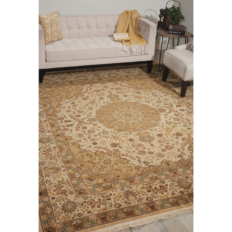 Nourison Royalty Ivory Area Rug (7'9 x 9'9) - 7'9" x 9'9"