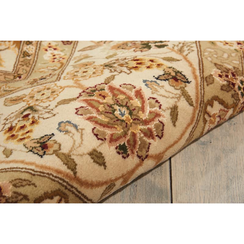 Nourison Royalty Beige Area Rug (7'9 x 9'9) - 7' 9" x 9' 9"