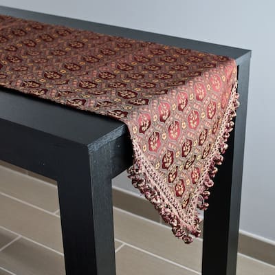 Sherry Kline Midwick Table Runner