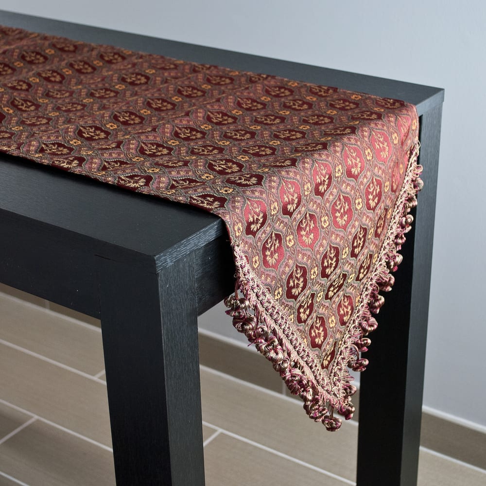 Sherry Kline Midwick Table Runner