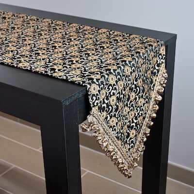 Sherry Kline Fairmont Table Runner