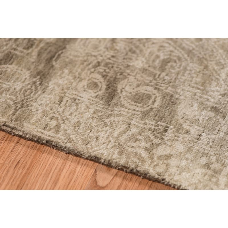 Abeli Loki Hand-Knotted Natural Handspun Silk Area Rug