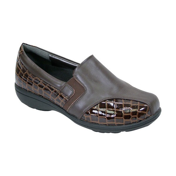 extra wide loafers