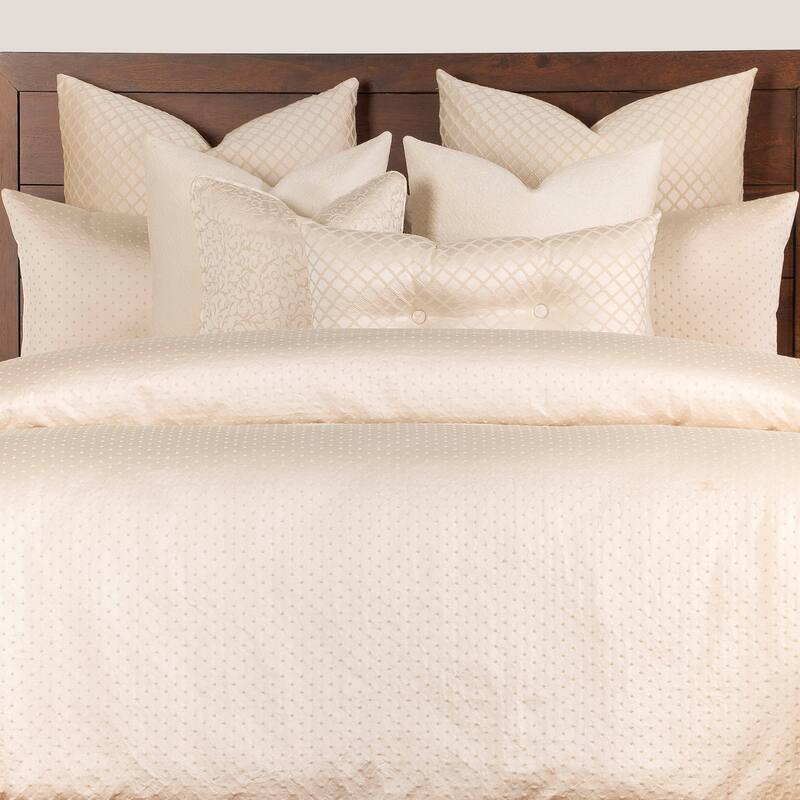 SIScovers Lyra Ivory Square Decorative Accent Pillow
