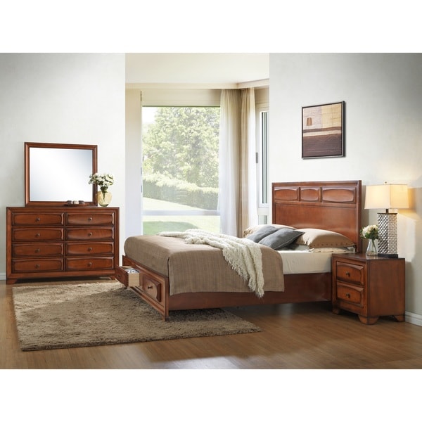 Shop Oakland 139 Antique Oak Queen-size 4-piece Bedroom ...