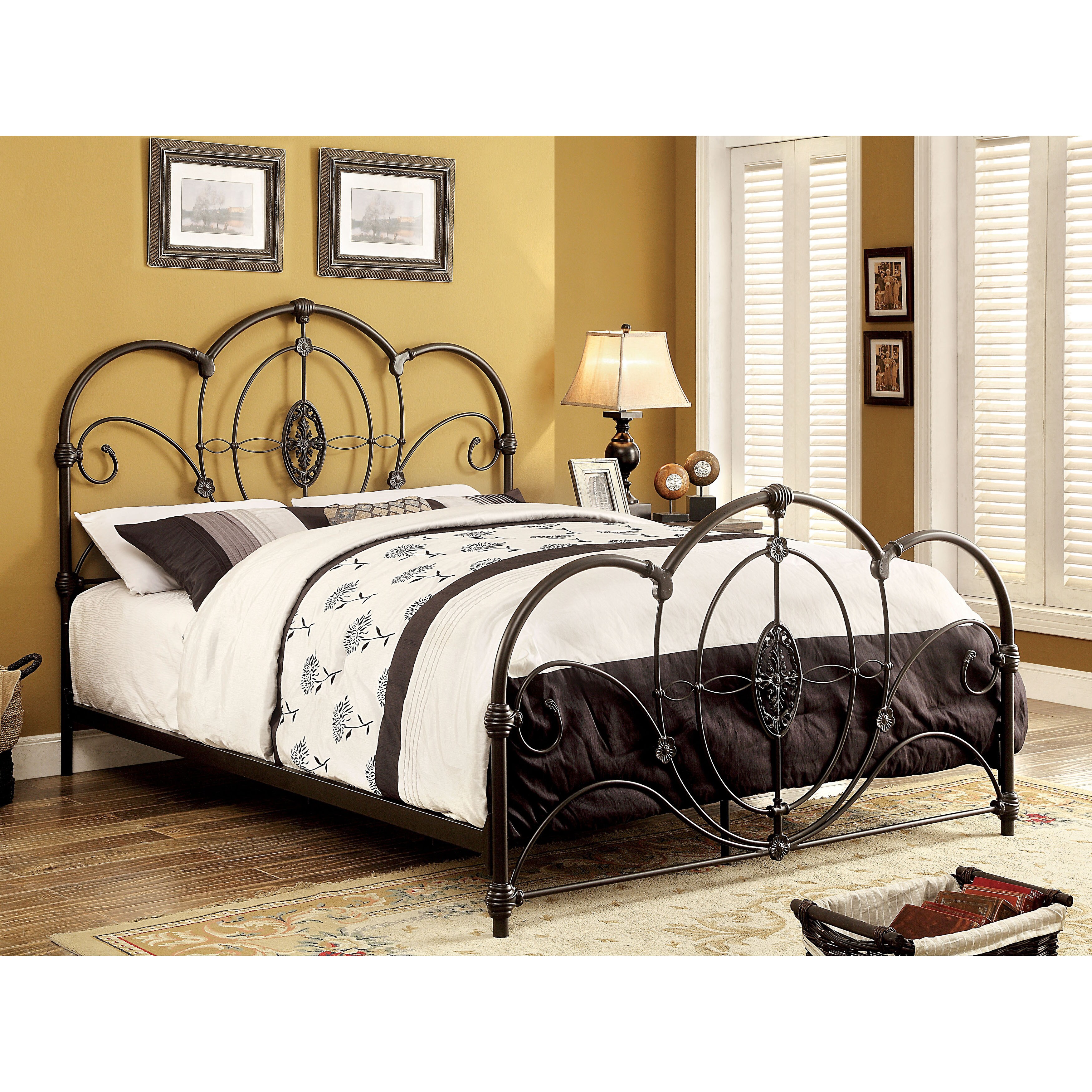 Shop Furniture of America Amellie Victorian Metal Scrolled Arched