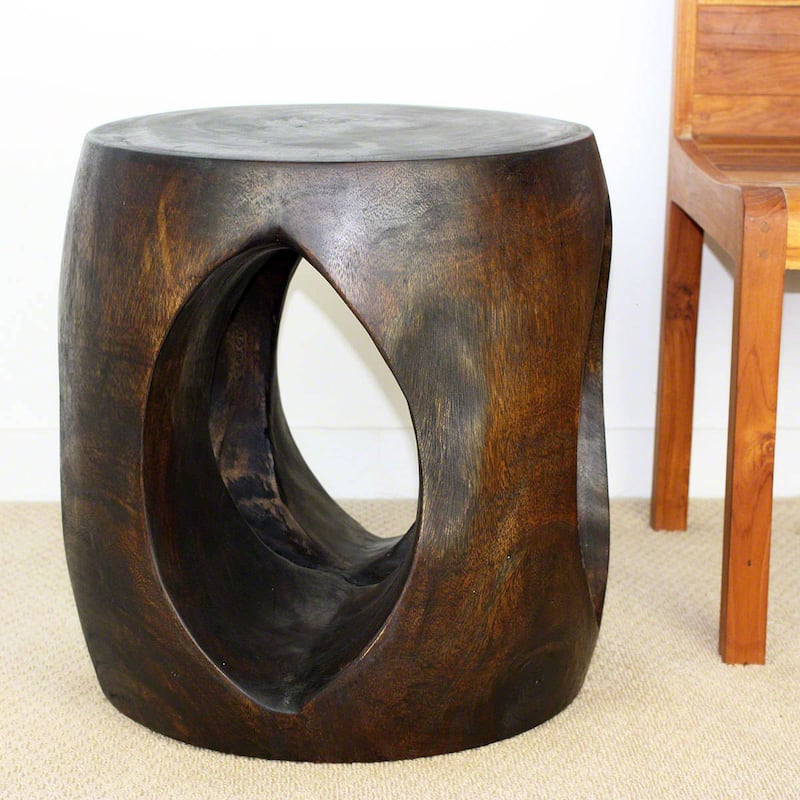 Handmade Wood Oval Windows Sofa Table (Thailand) - 20" x 20" x 20"