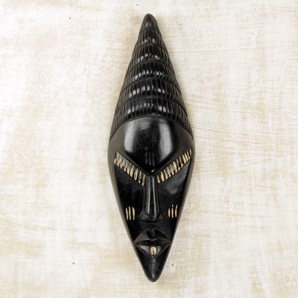 Handcrafted Sese Wood 'Vigilant Hunter' African Wall Mask (Ghana) - 17 ...