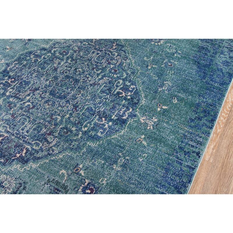 Momeni Amelia Polyester Blend Traditional Medallion Area Rug