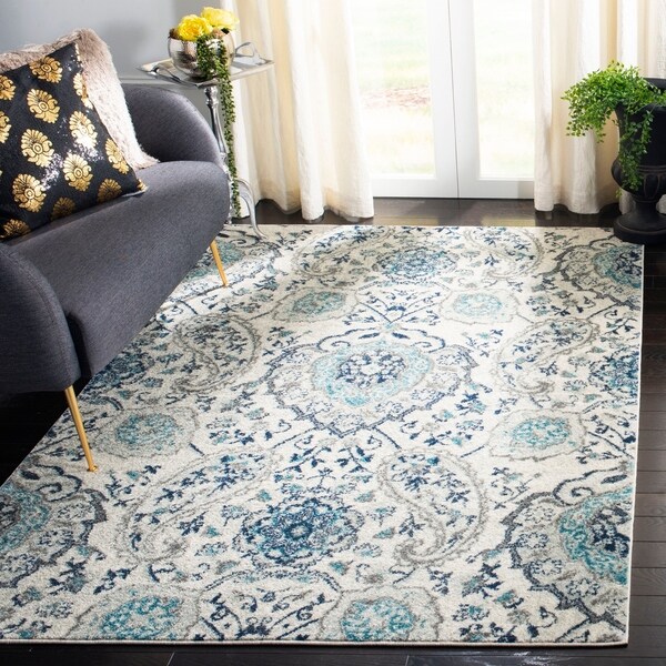 Safavieh Madison Paisley Boho Glam Cream/ Light Grey Rug - 4' x 6'