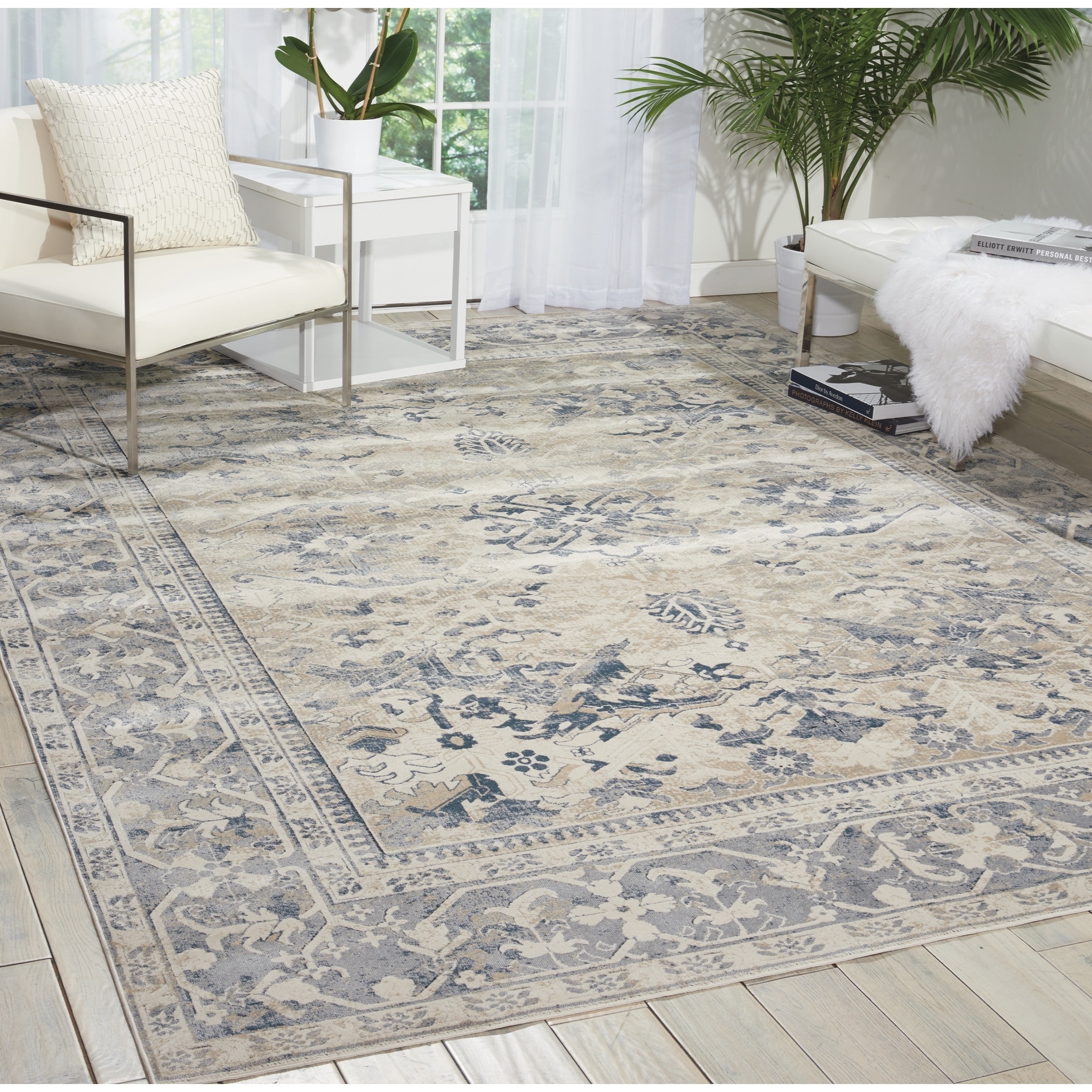 Malta Oriental Bordered Medallion Area Rug