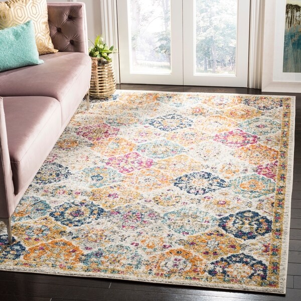 Safavieh Madison Bohemian Vintage Cream/ Multi Distressed Rug - 5' x 8'