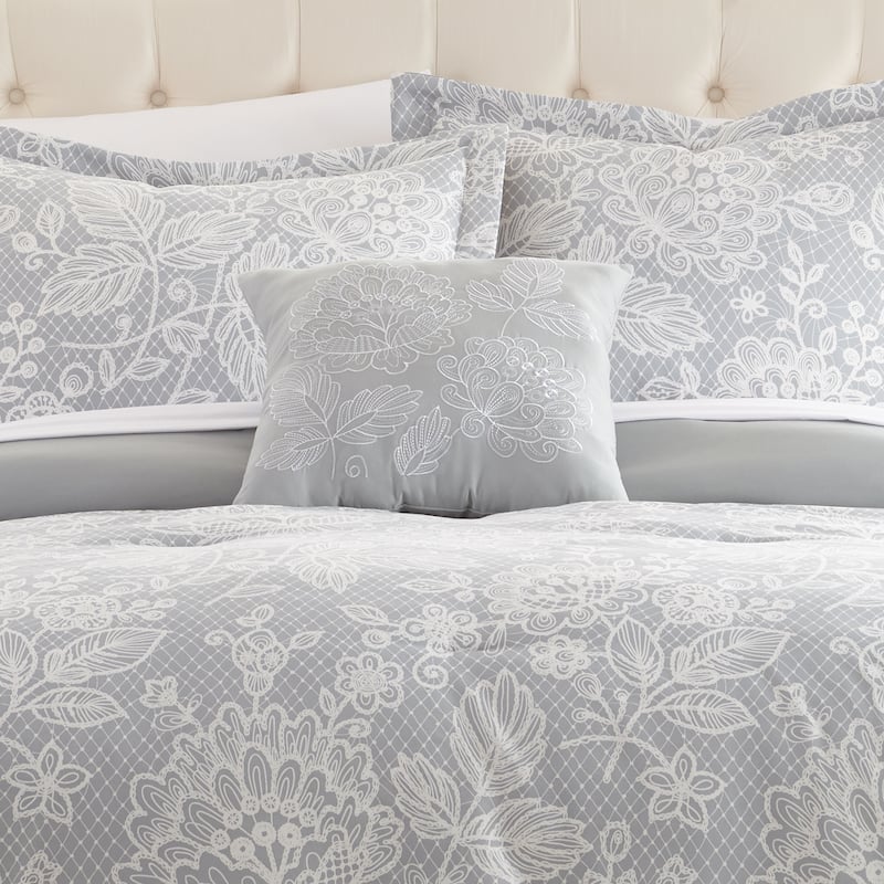 Modern Threads Olivia 8-piece Printed Reversible Bed in Bag Set