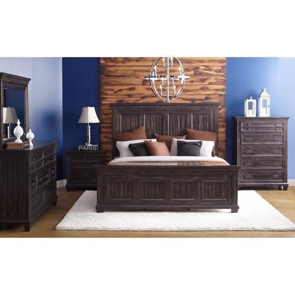 There are bedroom sets available in all styles, from traditional bedroom furniture designs to something more contemporary for the modern person or couple. usd