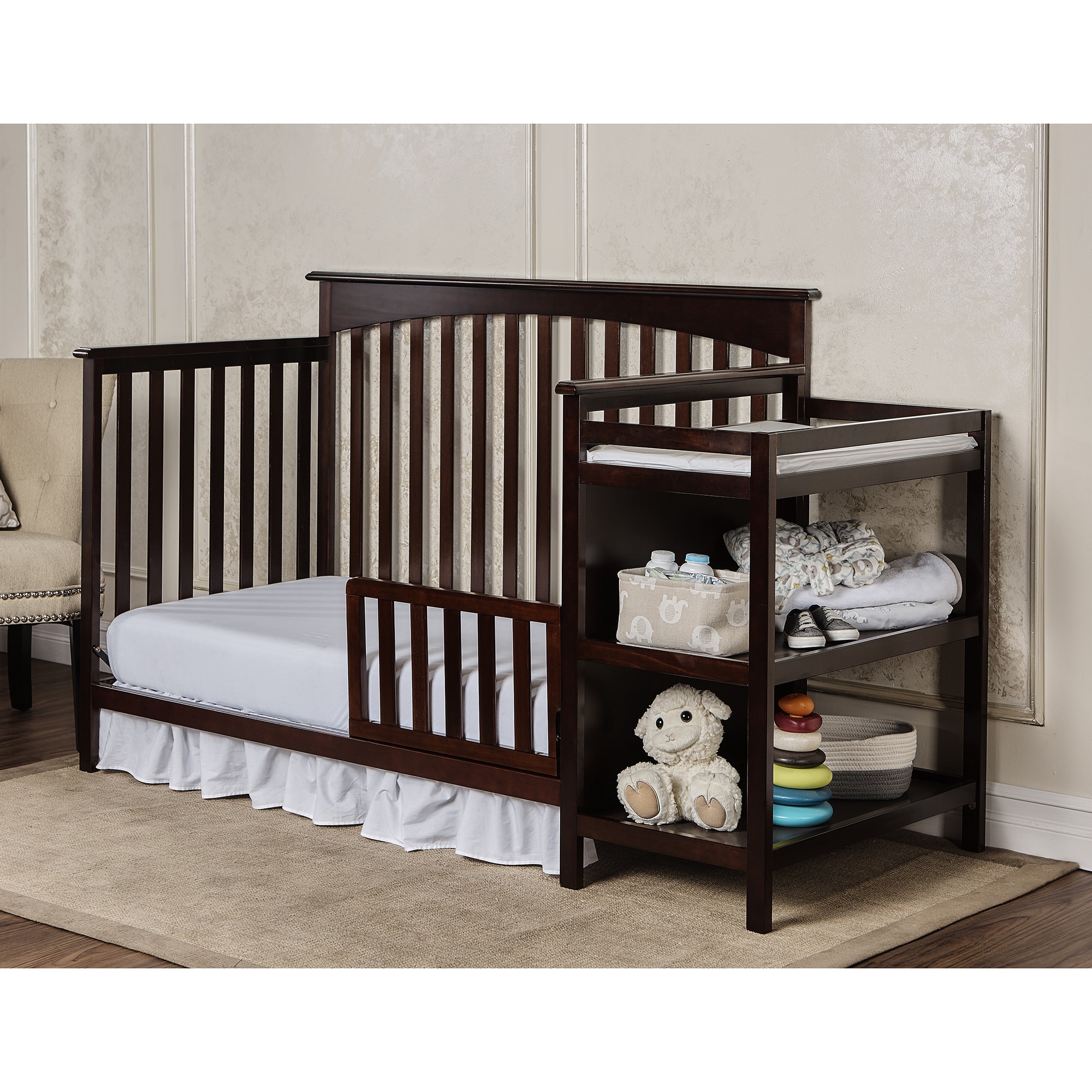 Dream on me hotsell convertible crib with changer