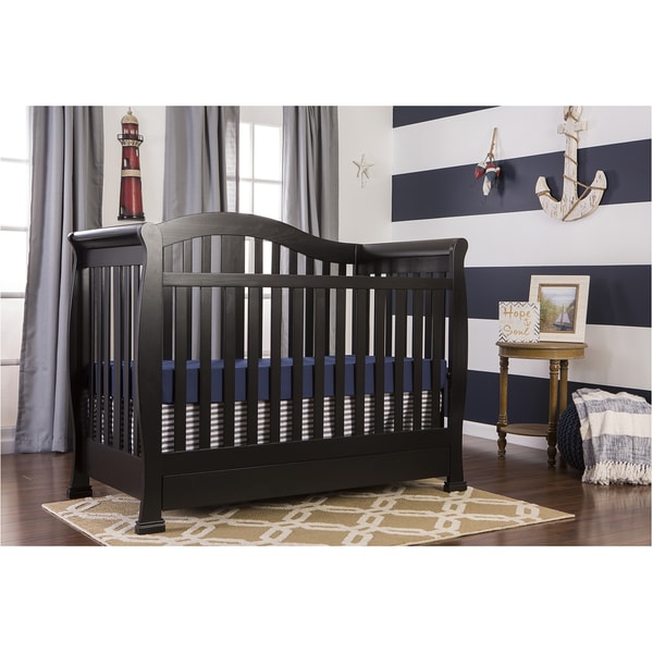 Dream On Me Addison 5 in 1 Convertible Crib with storage