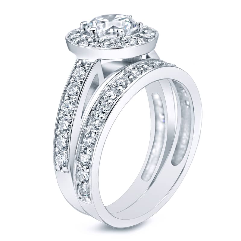 Auriya Platinum 2 1/4 carat TW Round Halo Diamond Engagement Ring Set