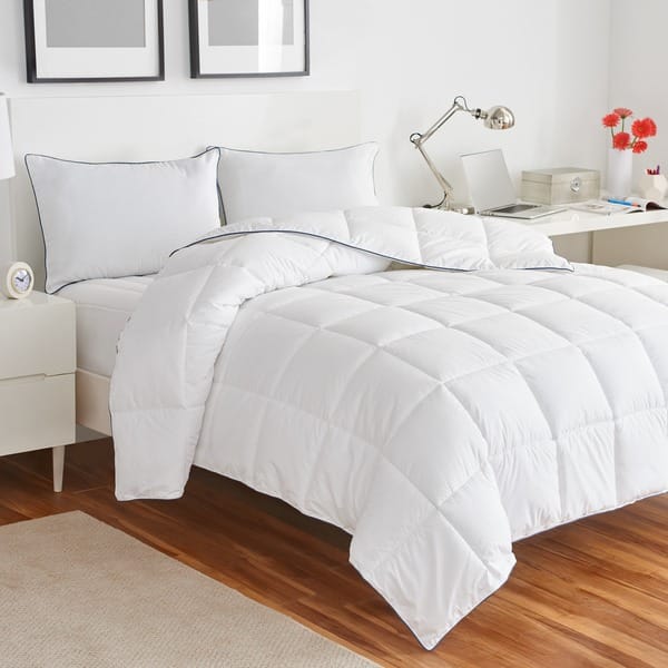 Shop Izod Anti Allergen Anti Microbial White Down Alternative
