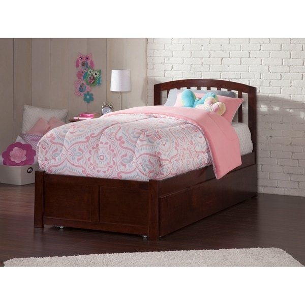 Richmond Twin Platform Bed with Flat Panel Foot Board and Twin Size Urban Trundle Bed in Walnut
