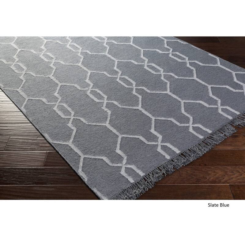 Hand-Woven Terrell PET Yarn Indoor/ Outdoor Area Rug