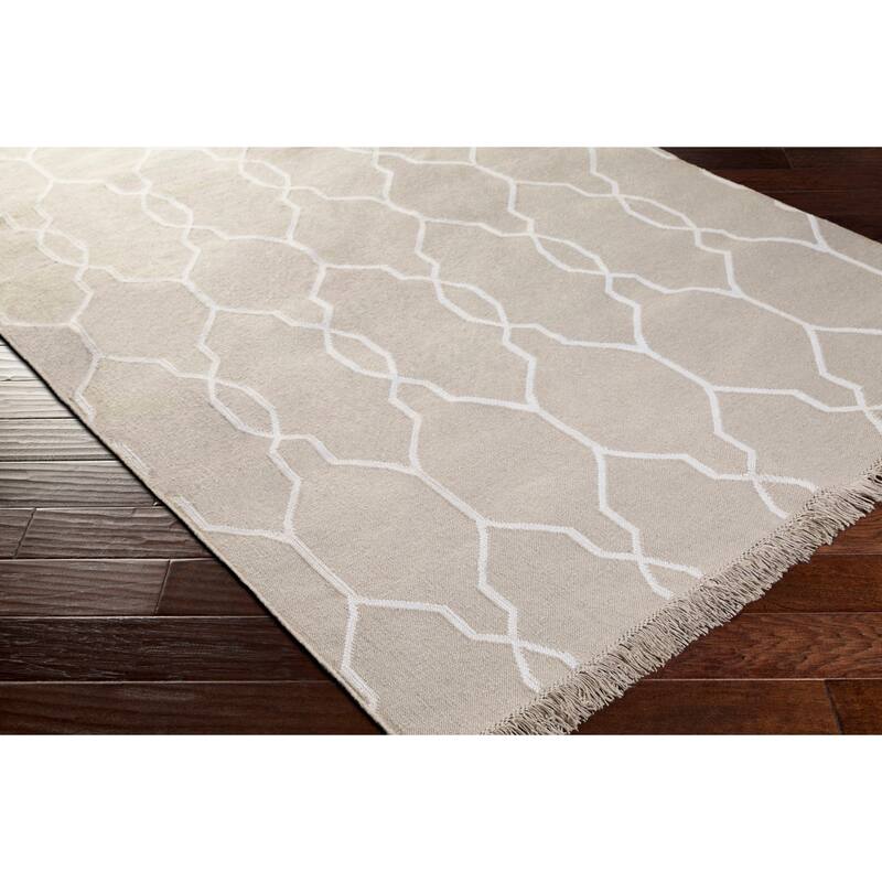 Hand-Woven Terrell PET Yarn Indoor/ Outdoor Area Rug