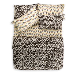 Sabine 7-piece Microfiber Quilt and Coordinating Sheet Set