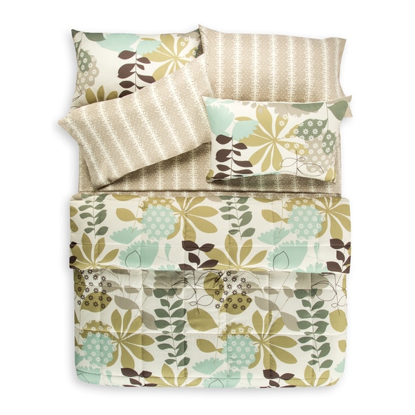 English Garden 7 Piece Quilt Set and Coordinating Sheet Set