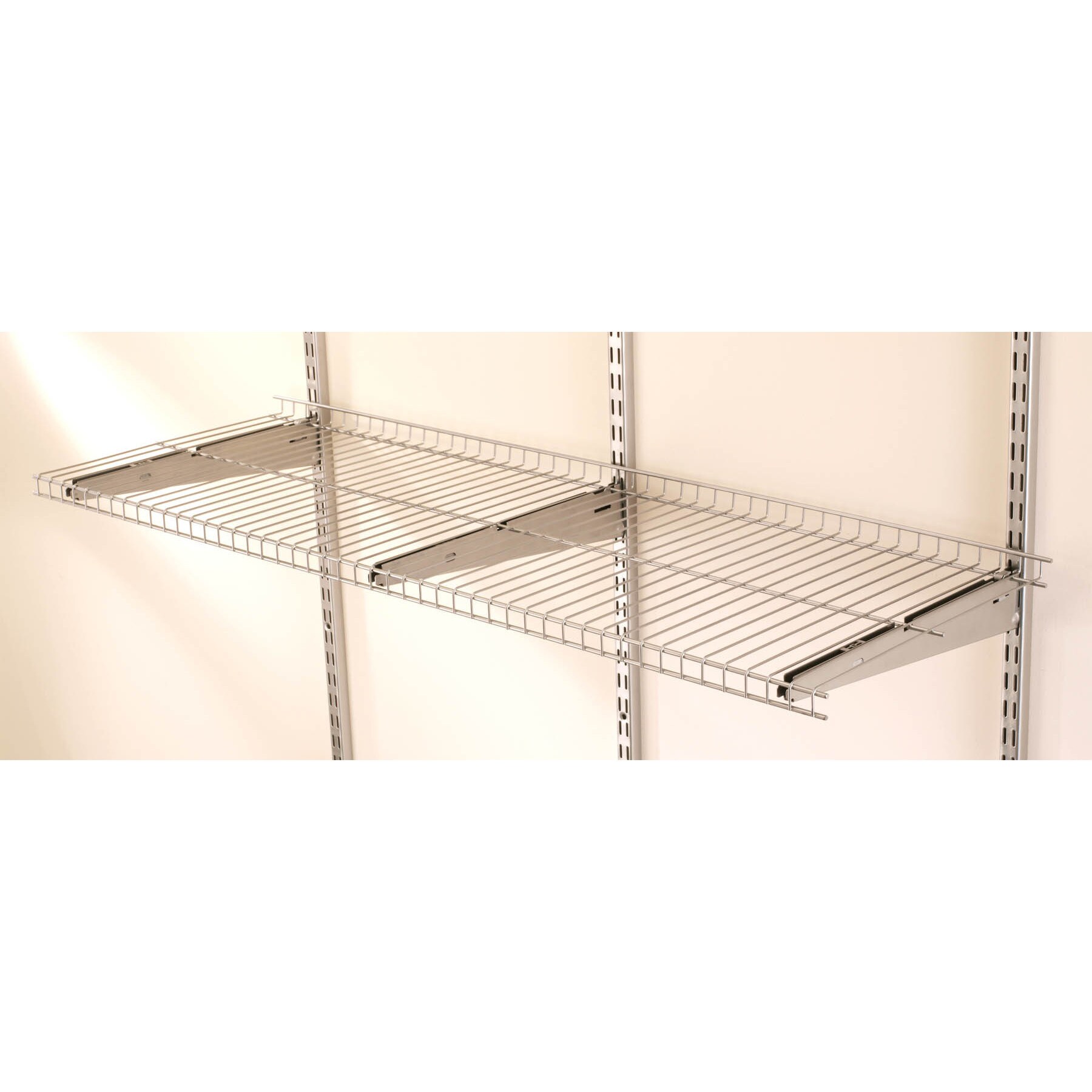 rubbermaid wire shelving