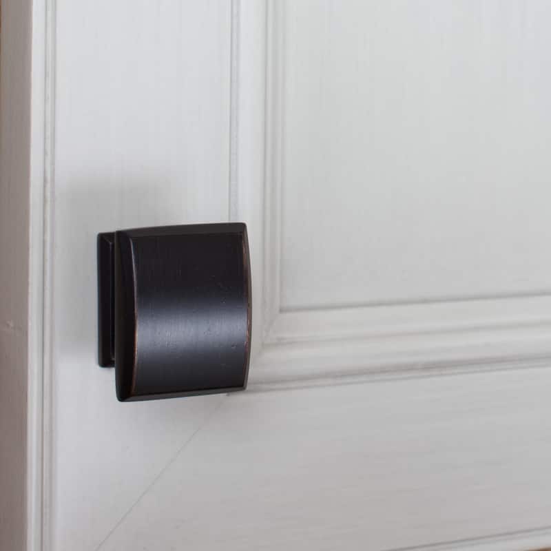 GlideRite 1.25-inch Domed Convex Square Oil Rubbed Bronze Cabinet Knobs (Pack of 10 or 25)
