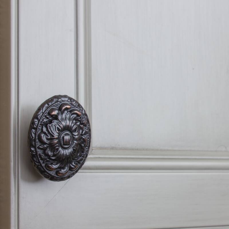 GlideRite 2-inch Old World Ornate Oval Oil Rubbed Bronze Cabinet Knobs (Pack of 10 or 25)
