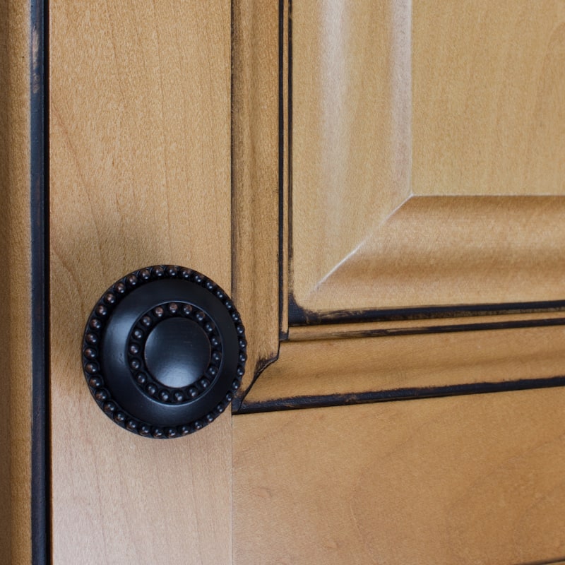 GlideRite 1.375-inch Round Double-Ring Beaded Oil Rubbed Bronze Cabinet Knobs (Pack of 10 or 25)