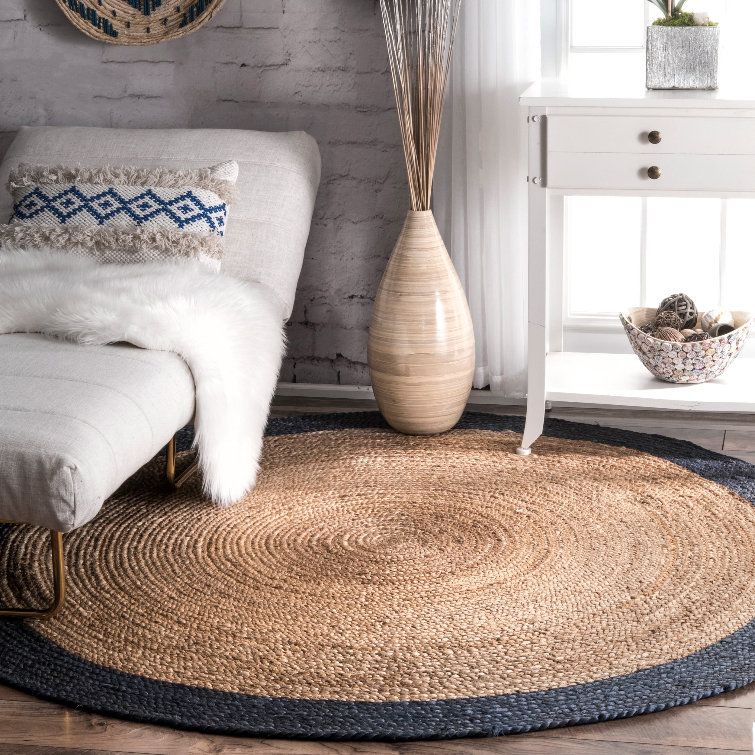 The Gray Barn Cinch Buckle Braided Reversible Border Jute Rug The Gray Barn Cinch Buckle Braided Reversible Border Jute Rug 6 X27 Round