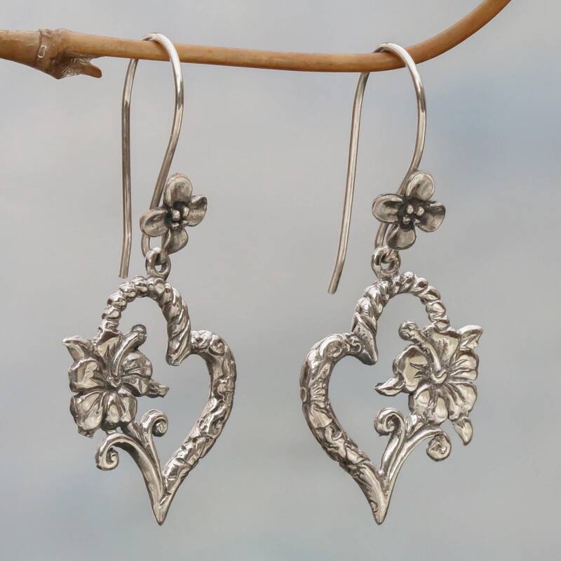 Handmade Hibiscus Bloom Sterling Silver Earrings (Indonesia) - 1.7L*0.7W