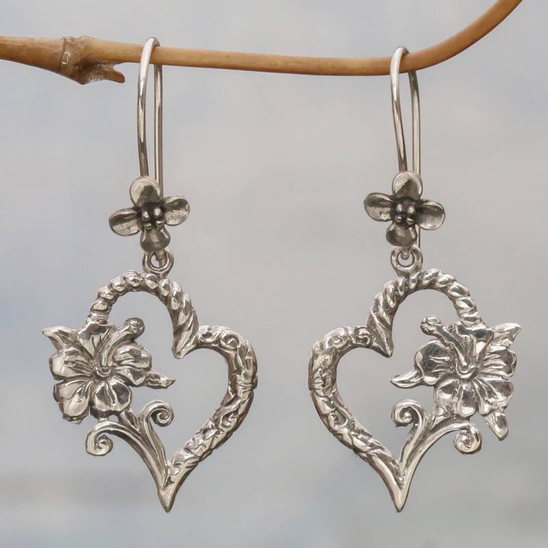 Handmade Hibiscus Bloom Sterling Silver Earrings (Indonesia) - 1.7L*0.7W