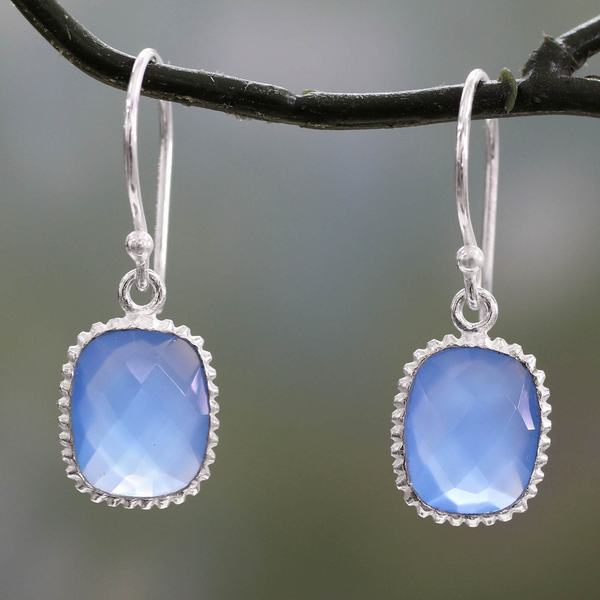 Handmade Sterling Silver 'Delhi Sky' Chalcedony Earrings (India)