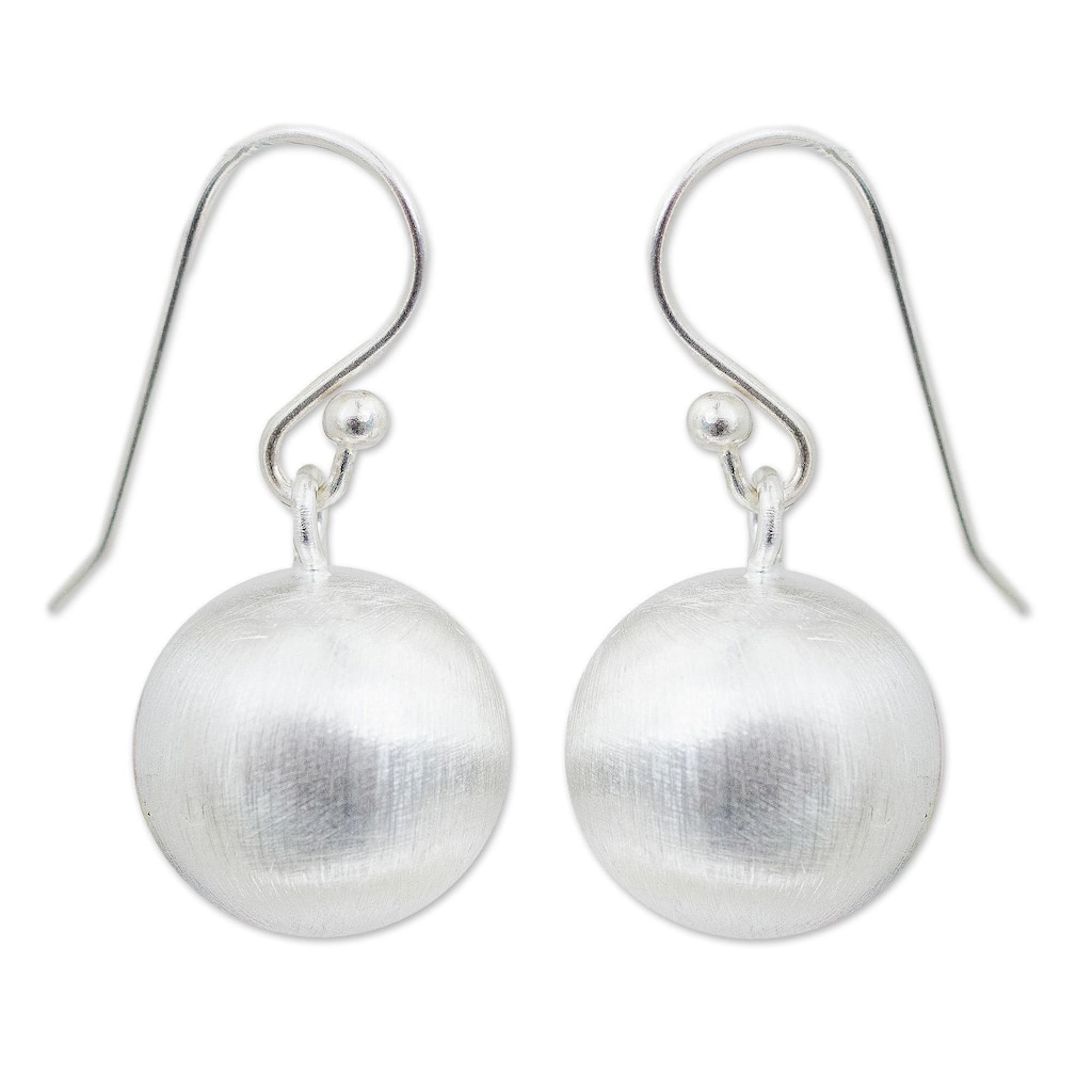 Handmade Sterling Silver 'Satin Ball' Earrings (Thailand) - 0.9L*0.5W