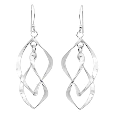 Handmade Sterling Silver 'Linking Leaves' Earrings - 1.7L*0.7W