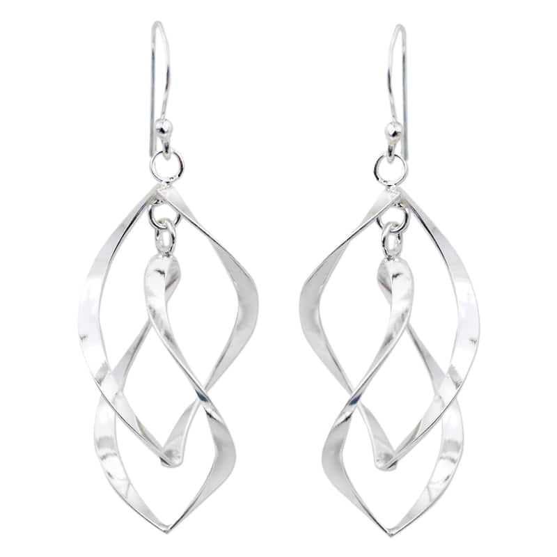 Handmade Sterling Silver 'Linking Leaves' Earrings - 1.7L*0.7W