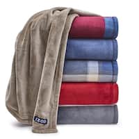 Blankets and Throws that Match Engage Performance Velvet Sofa